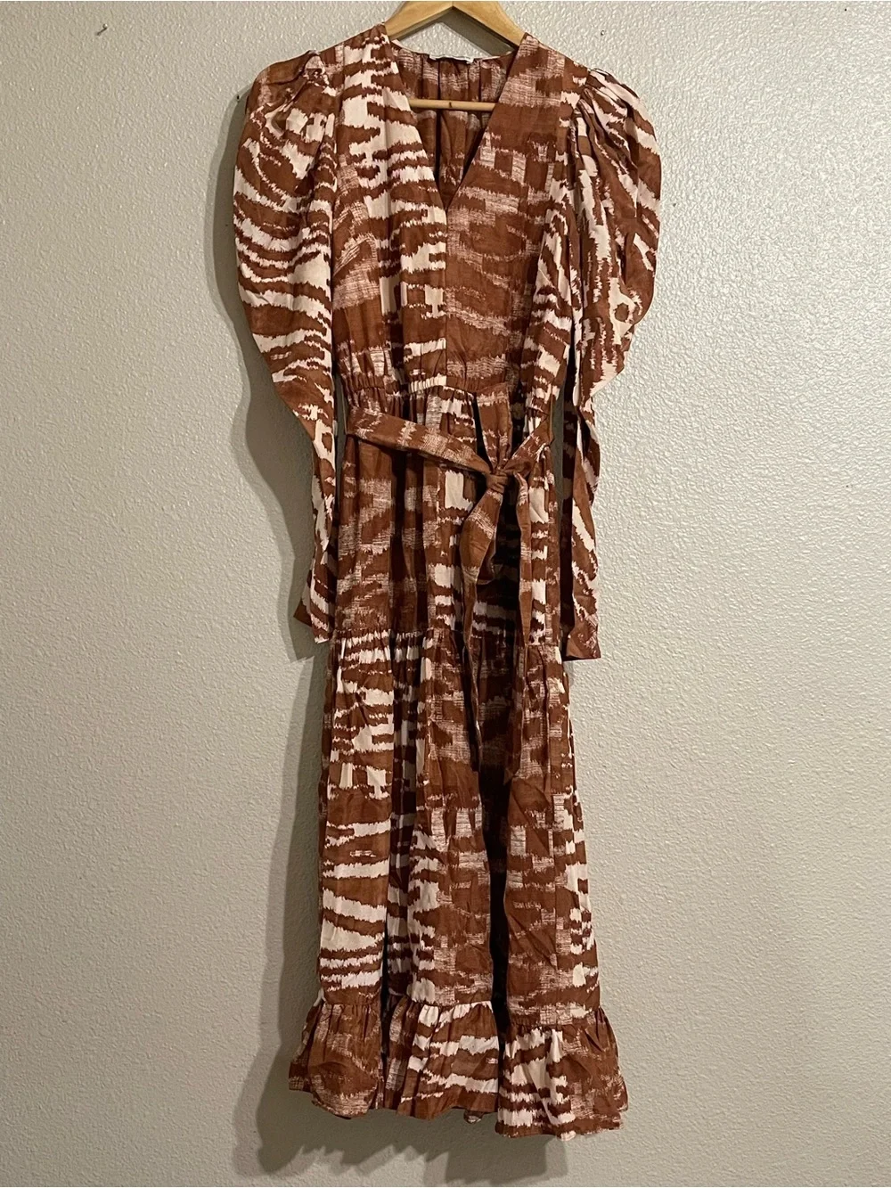 New Ulla Johnson Leila Belted Printed Silk Midi Dress Brown Sz 4 - Picture 2 of 12